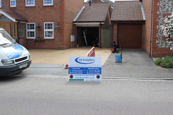 resin bound driveway colour natural wicker columbine road rustinton BN176UX 9 2548